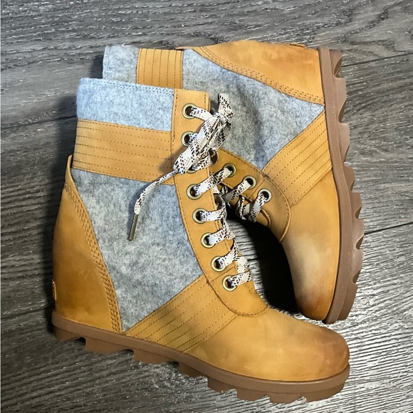 Sorel Lexie Waterproof Leather Wedge Boot - Camel Brown Tan + Grey size 10 - Picture 4 of 13